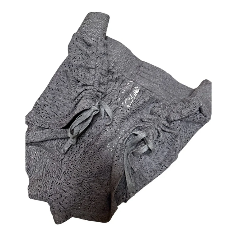 Women Side Drawstring Mesh Cover Up Shorts Like New - Picture 4 of 6